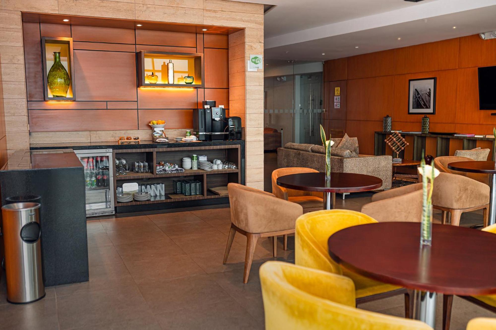 Holiday Inn Guayaquil Airport, An Ihg Hotel Exteriör bild